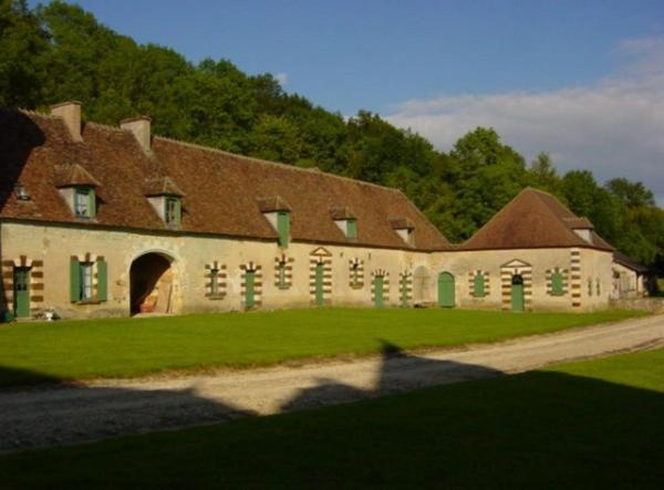 Chateau De Beaujeu Sens-Beaujeu Экстерьер фото